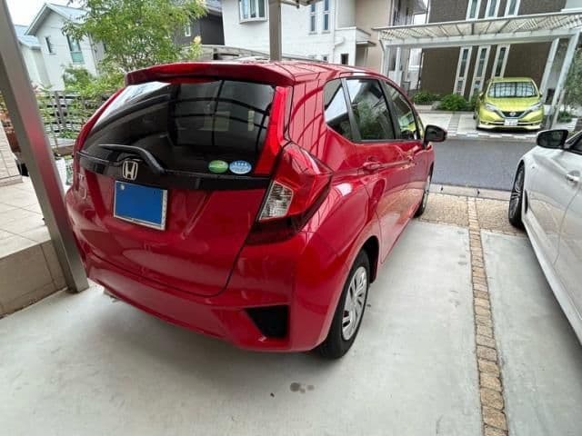 Car thumbnail 4
