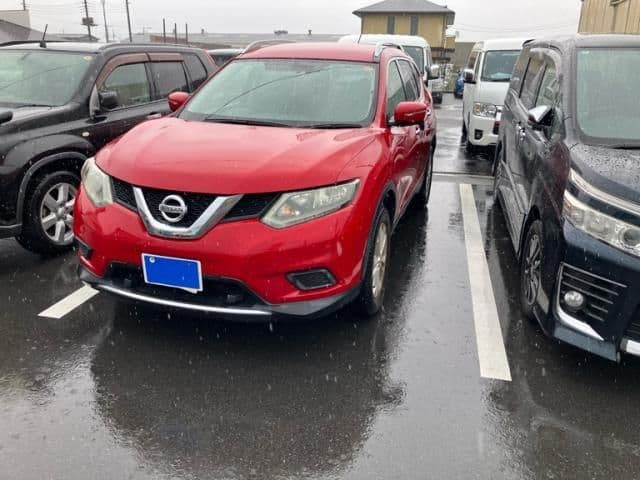NISSAN