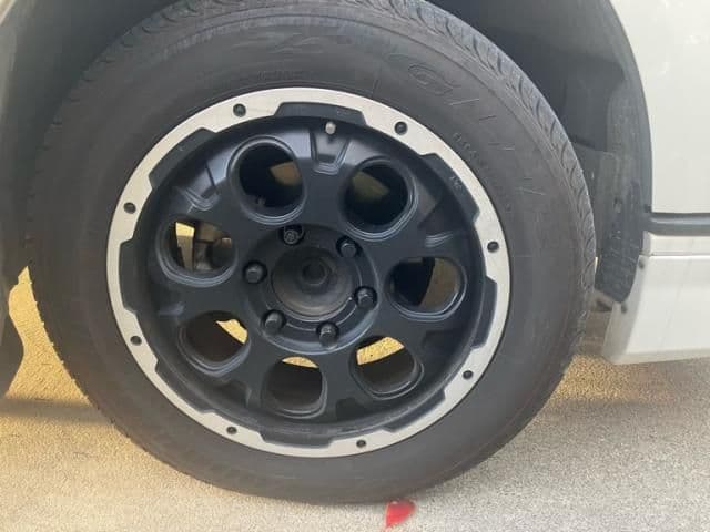 Car thumbnail 4