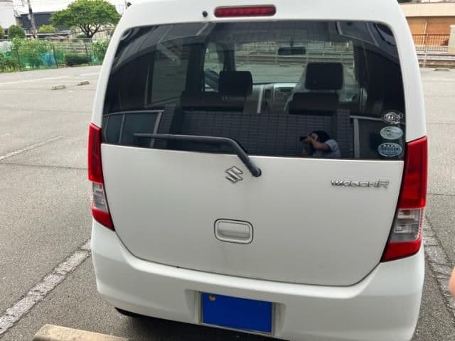 Car thumbnail 3