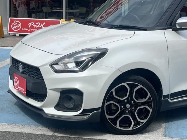 Car thumbnail 4