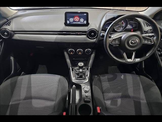 Car thumbnail 3