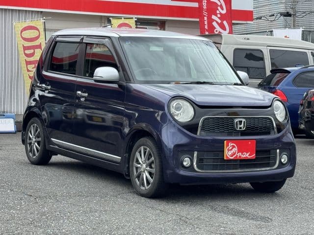 Car thumbnail 3