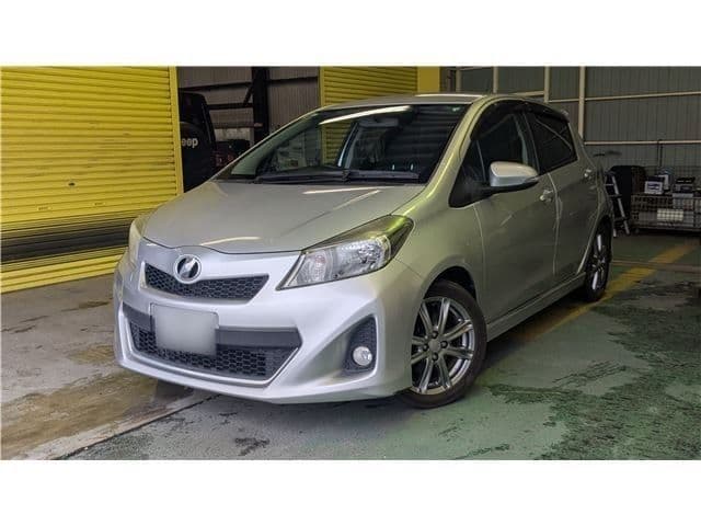 Car image 1