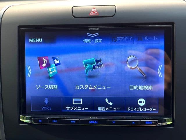 Car thumbnail 4