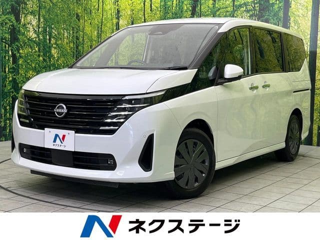 NISSAN