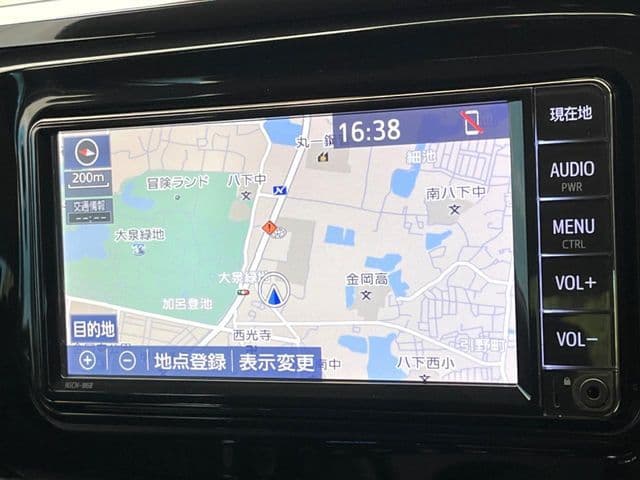 Car thumbnail 3