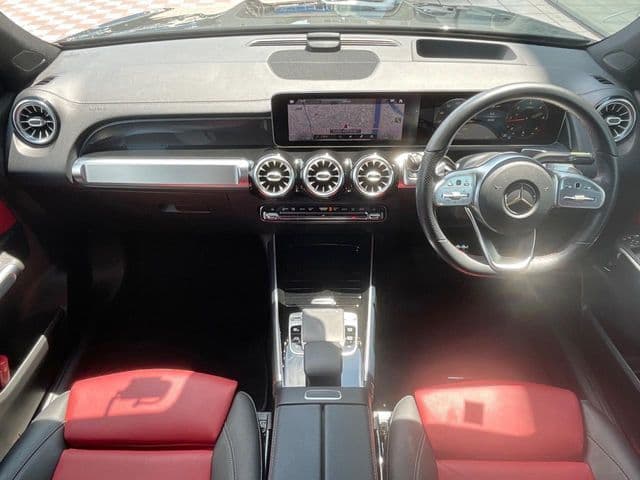 Car thumbnail 2