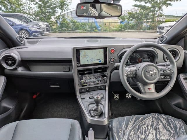 Car thumbnail 2