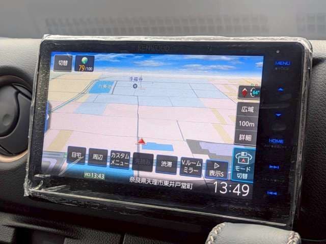 Car thumbnail 4