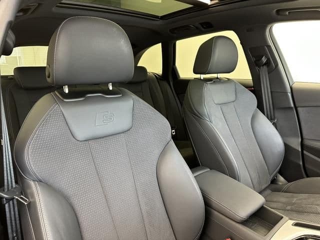Car thumbnail 4