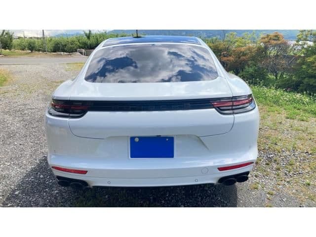 Car thumbnail 4