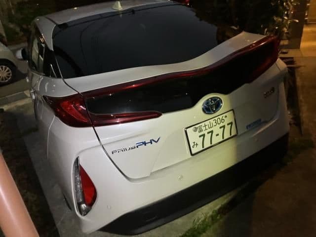 Car thumbnail 3