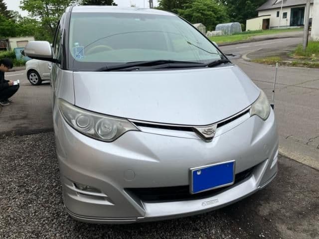 TOYOTA ESTIMA  4WD