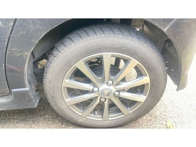 Car thumbnail 4