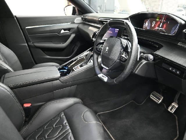 Car thumbnail 4