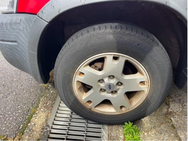 Car thumbnail 3