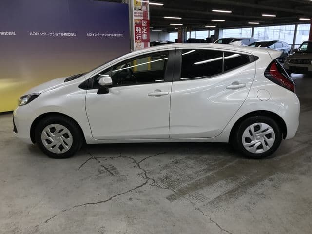 Car thumbnail 4