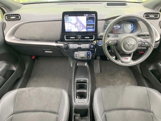 Car thumbnail 2