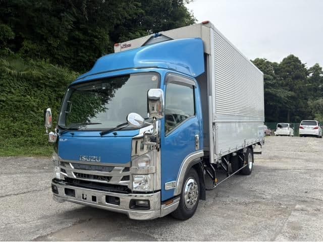 ISUZU