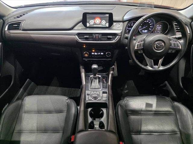 Car thumbnail 3