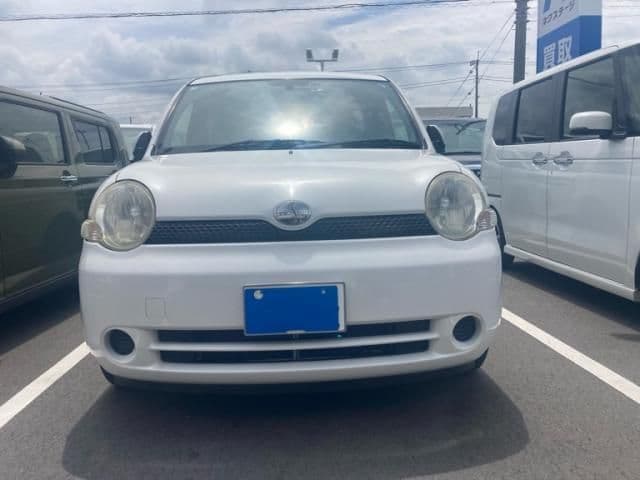 Car thumbnail 2