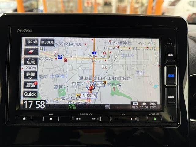 Car thumbnail 3
