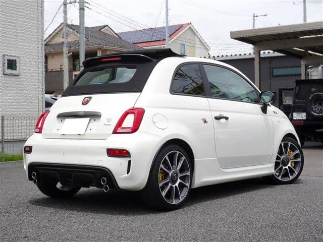Car thumbnail 2