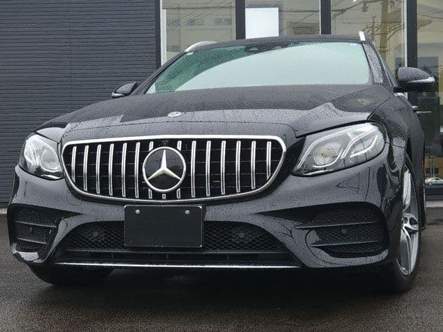 MERCEDES BENZ