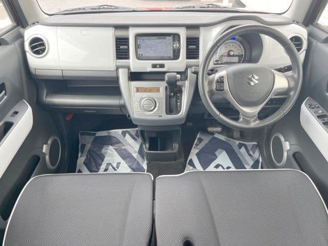 Car thumbnail 2