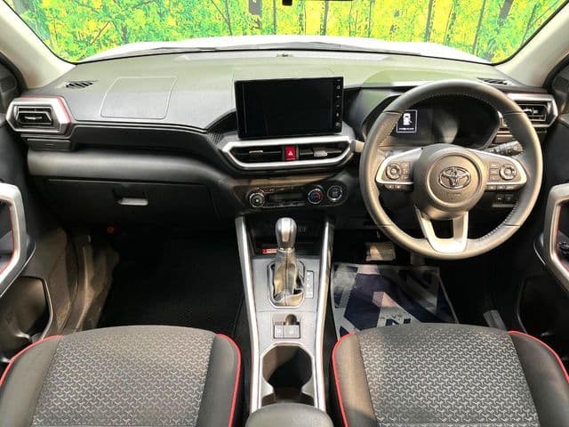 Car thumbnail 2