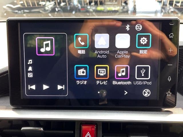 Car thumbnail 3