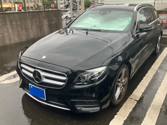 MERCEDES BENZ