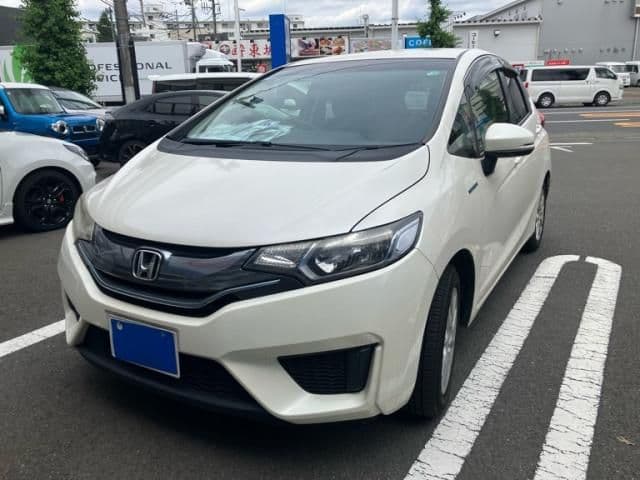 Car thumbnail 3