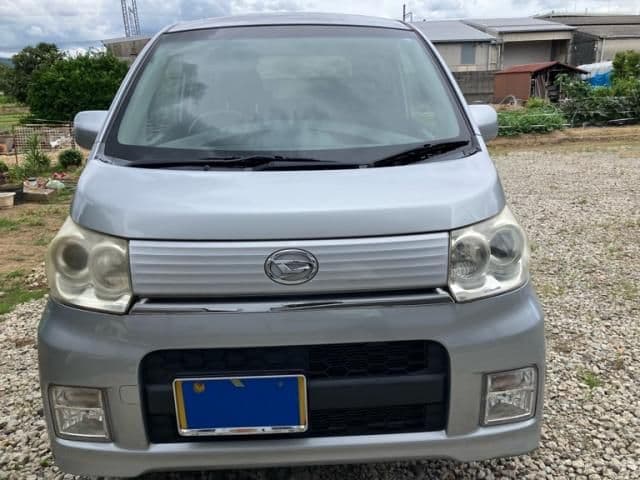 Car thumbnail 2