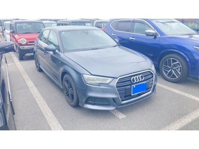 AUDI