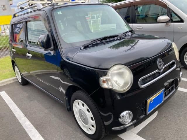 Car thumbnail 2