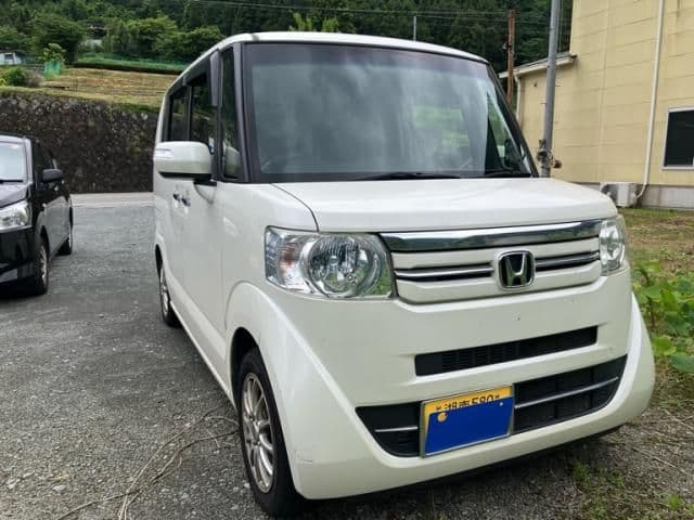 Car image 1