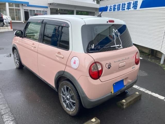 Car thumbnail 2