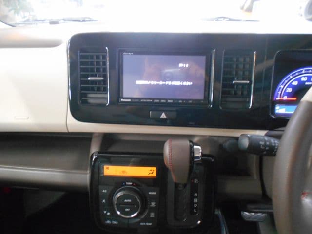Car thumbnail 4