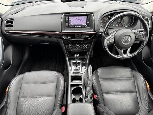 Car thumbnail 2