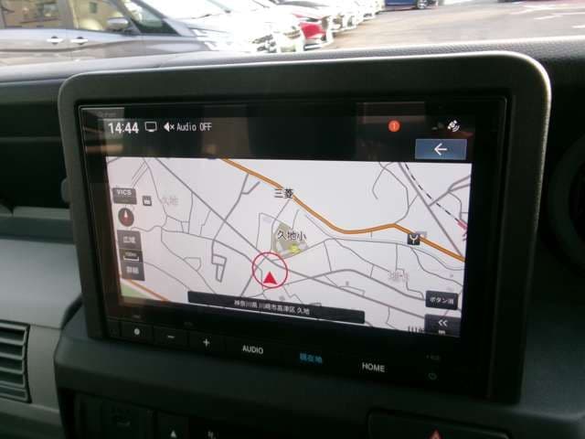 Car thumbnail 4