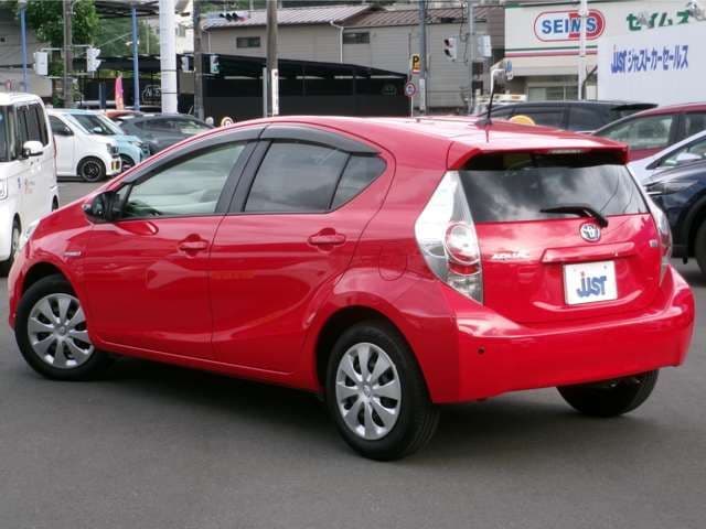 Car thumbnail 2