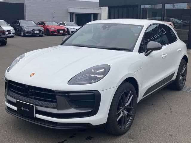 PORSCHE