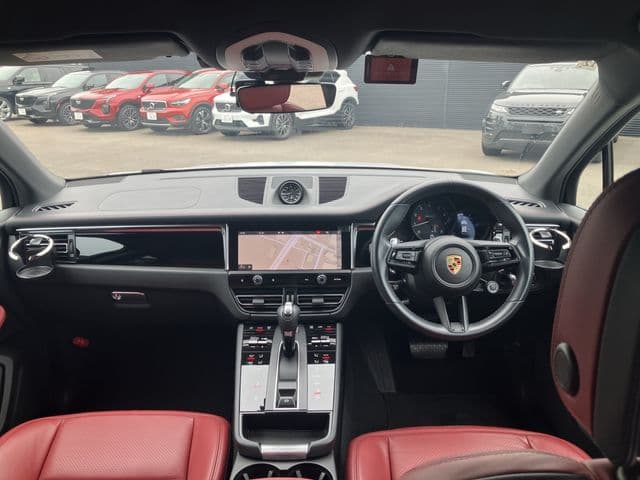 Car thumbnail 2