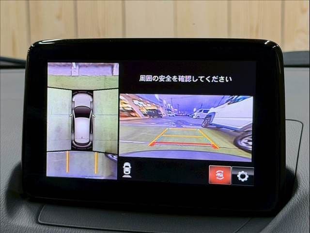 Car thumbnail 4
