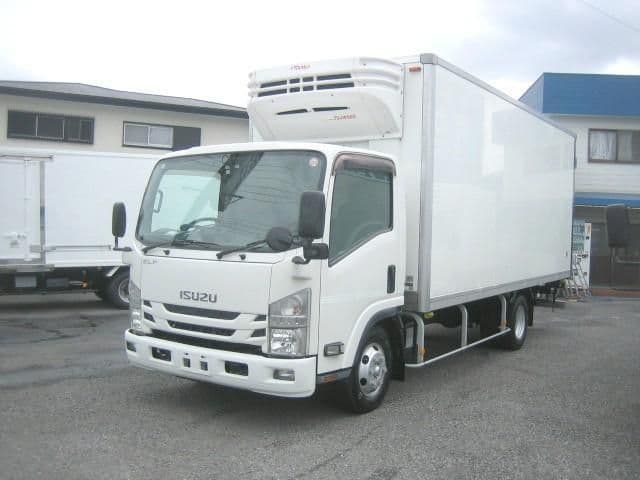 ISUZU