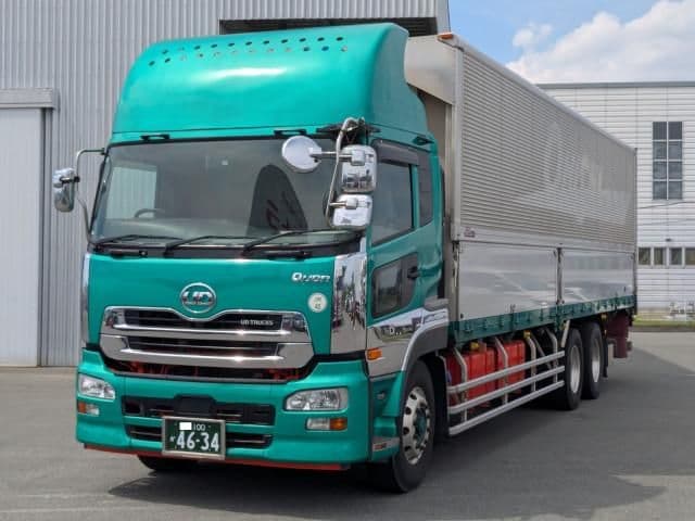 NISSAN DIESEL Quon