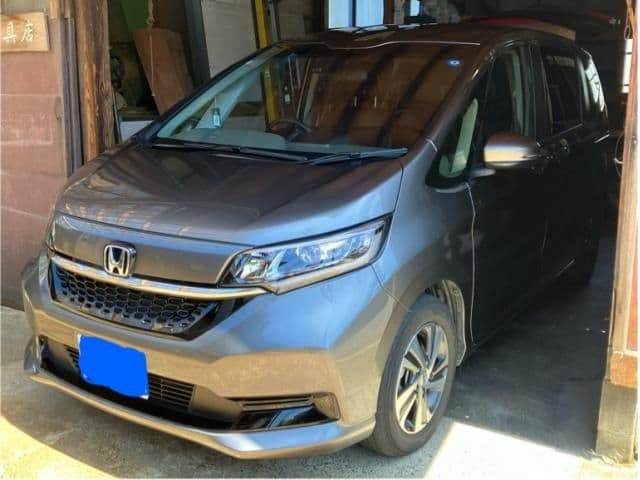 Car thumbnail 2