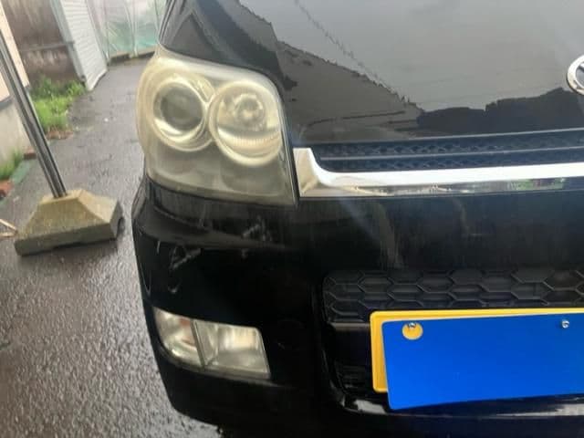 Car thumbnail 4